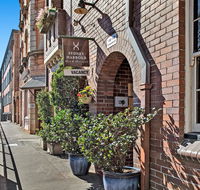 Sydney Harbour Bed and Breakfast - Holiday Cairns
