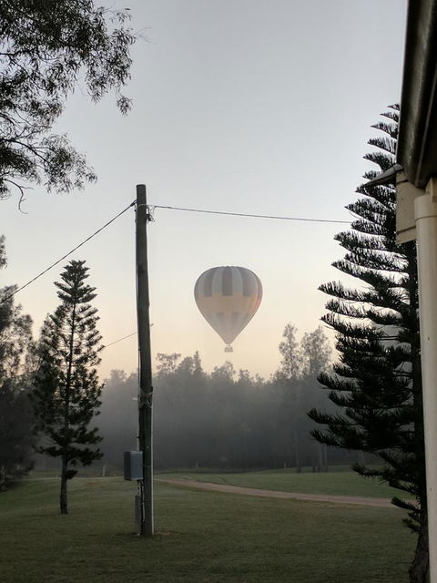 Madigan Wine Country Cottages - Holiday Cairns 10