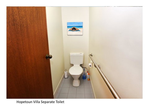Hopetoun Villa - Holiday Cairns 4