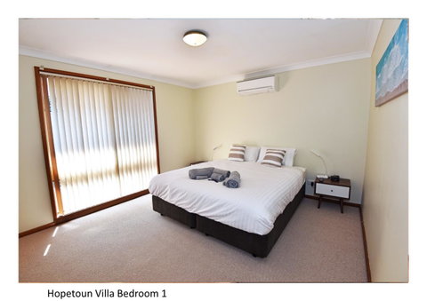 Hopetoun Villa - Holiday Cairns 10