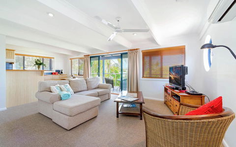 Coast Yamba - Adults Only - Holiday Cairns 22