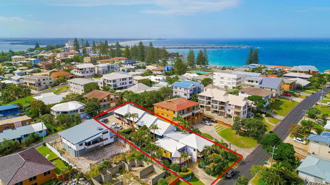 Coast Yamba - Adults Only - Holiday Cairns 26