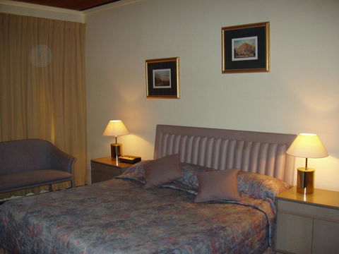 Temora Motel - Holiday Cairns 1