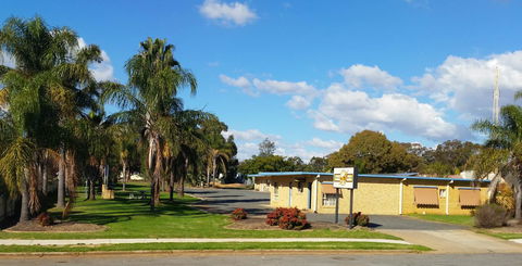 Temora Motel - Holiday Cairns 0