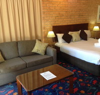 Newcastle Links Motel - Holiday Cairns