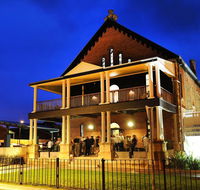 Perry Street Hotel - Holiday Cairns