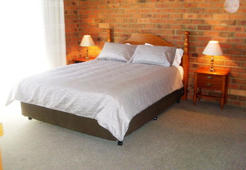 Federation Motel Resort - Corowa - Holiday Cairns 10