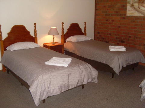 Federation Motel Resort - Corowa - Holiday Cairns 44