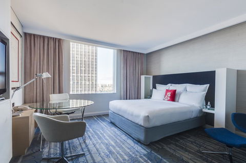 Sydney Harbour Marriott Hotel At Circular Quay - Holiday Cairns 17