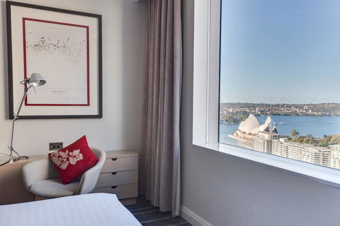 Sydney Harbour Marriott Hotel At Circular Quay - Holiday Cairns 9