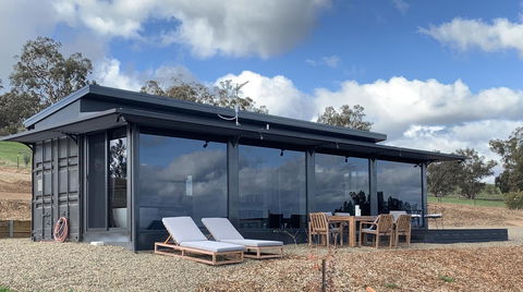 Belisi Farmstay Cottage - Holiday Cairns 0