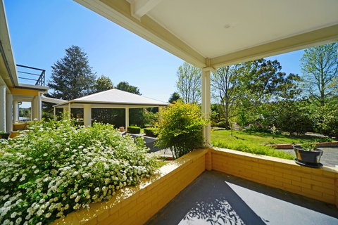 Bundanoon Lodge - Holiday Cairns 6