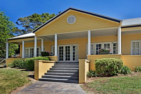 Bundanoon Lodge - Holiday Cairns 22