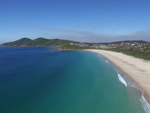 2 Cliff Road - Holiday Cairns 1