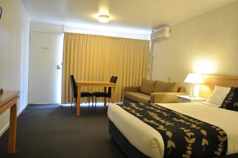 Albury Burvale Motor Inn - Holiday Cairns 26