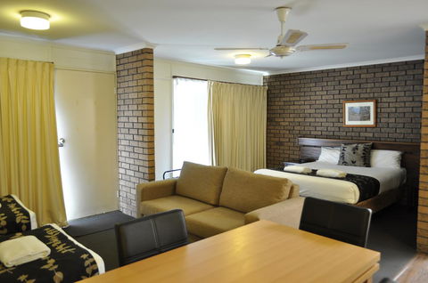 Albury Burvale Motor Inn - Holiday Cairns 32