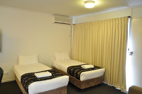 Albury Burvale Motor Inn - Holiday Cairns 33