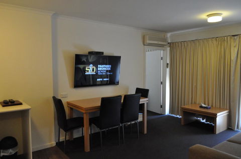 Albury Burvale Motor Inn - Holiday Cairns 20
