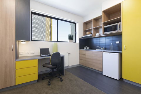 Western Sydney University Village - Penrith - Holiday Cairns 14