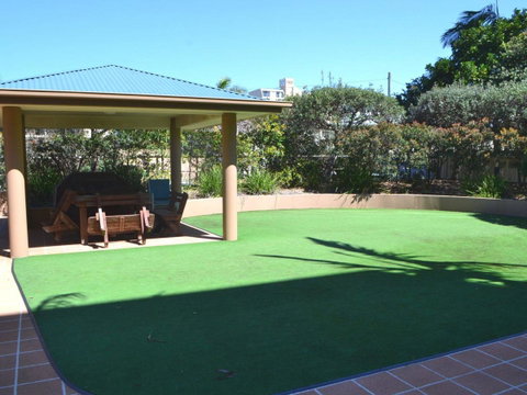 Millennium 102 With Pool In Complex - Holiday Cairns 8