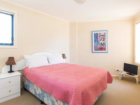 Millennium 102 With Pool In Complex - Holiday Cairns 1