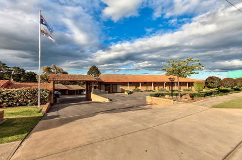 Hume Country Motor Inn - Holiday Cairns 18