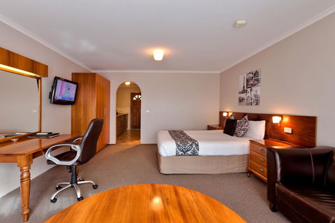 Hume Country Motor Inn - Holiday Cairns 39
