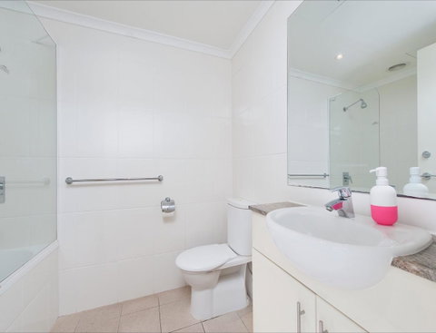 Seaspray Villa 5 - Holiday Cairns 8