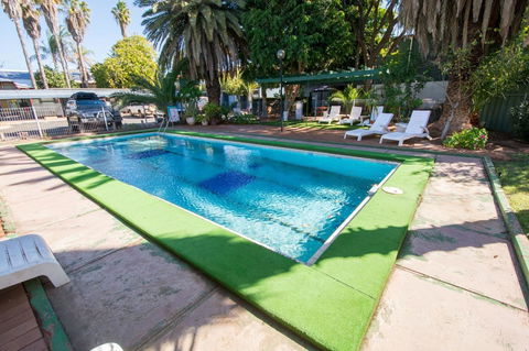 Elkira Court Motel - Holiday Cairns 3