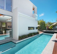 Salt Village Retreat - Holiday Cairns