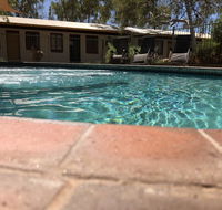 Glen Helen Lodge - Holiday Cairns
