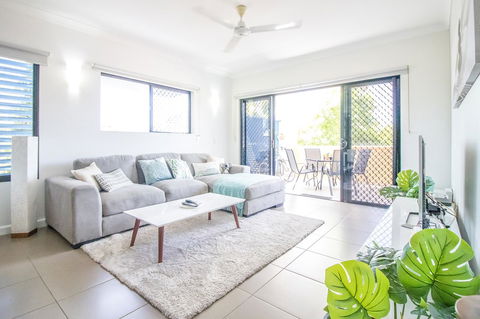 ZEN QUEST - The NOMADS PAD Near Nightcliff Markets & Sunset Foreshore - Holiday Cairns 29