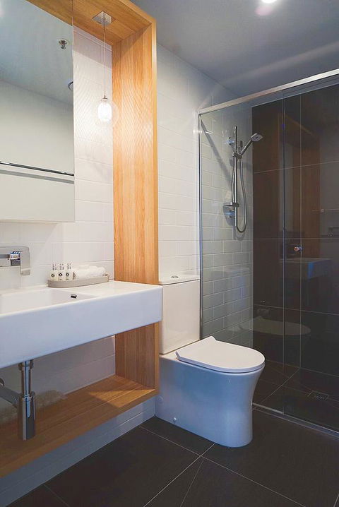 Highgate Executive Apartment City Walk Canberra - Holiday Cairns 27
