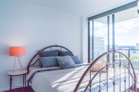 Highgate Executive Apartment City Walk Canberra - Holiday Cairns 8