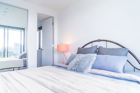 Highgate Executive Apartment City Walk Canberra - Holiday Cairns 16