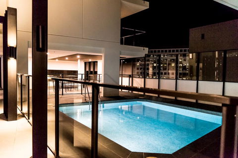 Highgate Executive Apartment City Walk Canberra - Holiday Cairns 29