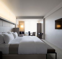 Hotel Realm - Holiday Cairns