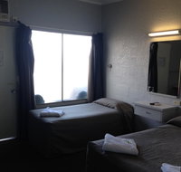 Boomerang Hotel - Holiday Cairns
