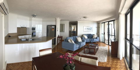 Bougainvillea Gold Coast Holiday Apartments - Holiday Cairns 2