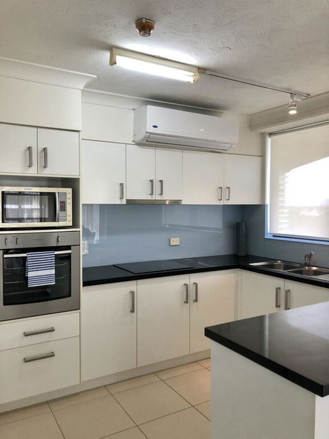 Bougainvillea Gold Coast Holiday Apartments - Holiday Cairns 3