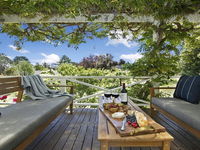 Bourne Cottage - Perfect for all seasons