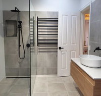 Boutique Beach House in the HEART of St. Kilda - Holiday Cairns