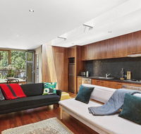 BOUTIQUE STAYS - Curran Terrace - Holiday Cairns