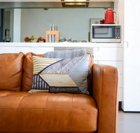 Boutique Stays - Vox Vibe Prahran Apartment - Holiday Cairns