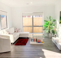 Brand New Home 10 mins to Beach Torquay Geelong Deakin Hospitals - Holiday Cairns