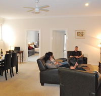 Brayfield Cottage - Holiday Cairns