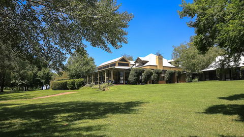 Briars Country Lodge - Holiday Cairns 2