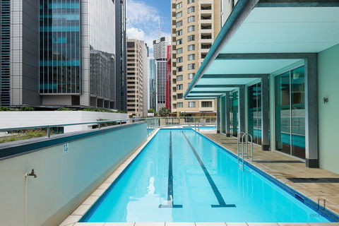 Brisbane Luxury CBD 2 Level 3 Bed Private Entrance Car Space - Holiday Cairns 1