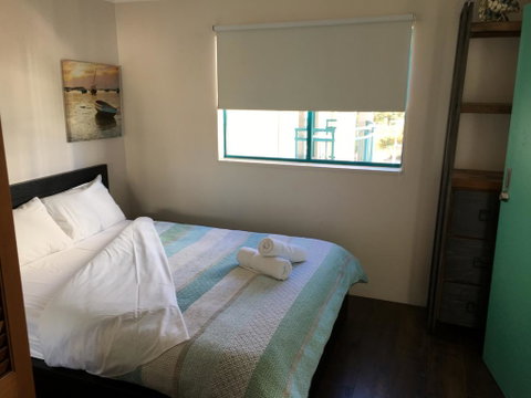 Broadbeach Studios - Holiday Cairns 1