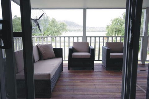 Broke Village Hideaway - Holiday Cairns 2